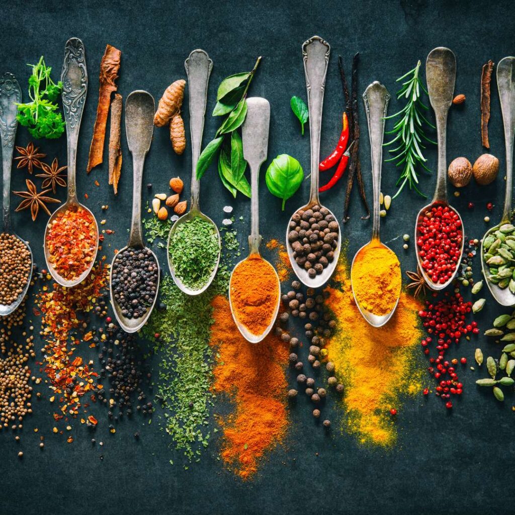 Golden Bite - Spices in the Spoons